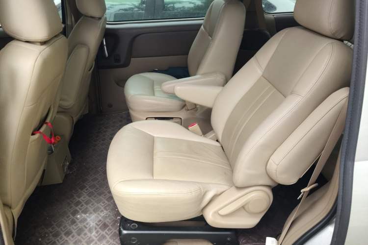 Used Buick GL8 2014 2.4L Classic Edition Left Rear Seat