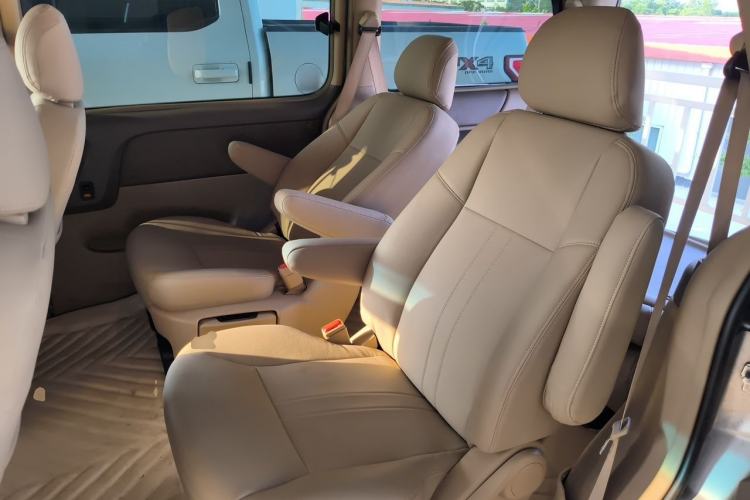 Used Buick GL8 2014 2.4L Classic Edition Left Rear Seat