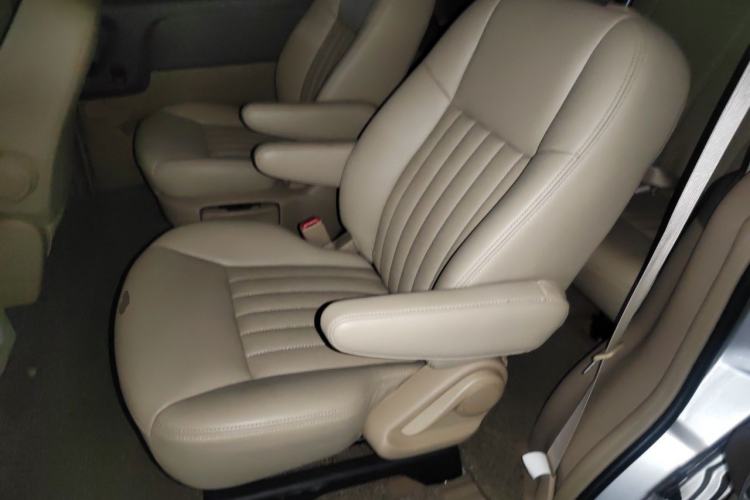 Used Buick GL8 2014 2.4L Classic Edition Left Rear Seat