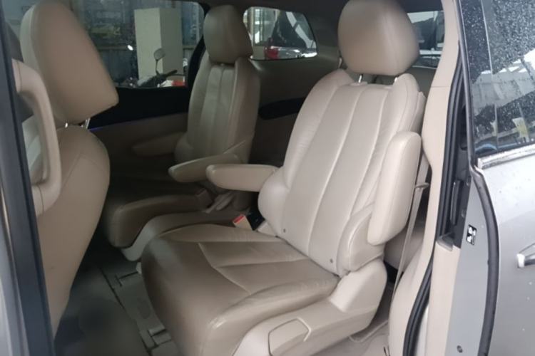 Used Buick GL8 2014 3.0L GT Luxury Business Haoya Edition Left Rear Seat