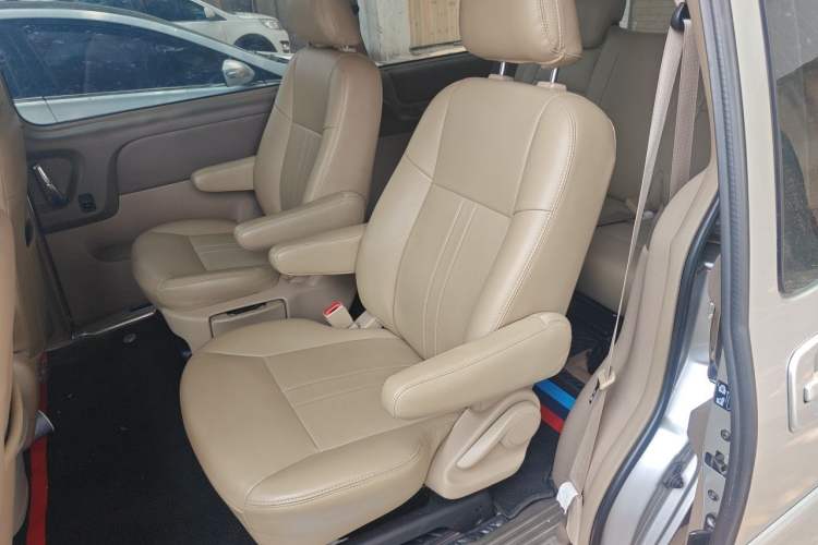 Used Buick GL8 2014 2.4L Comfort Edition Left Rear Seat