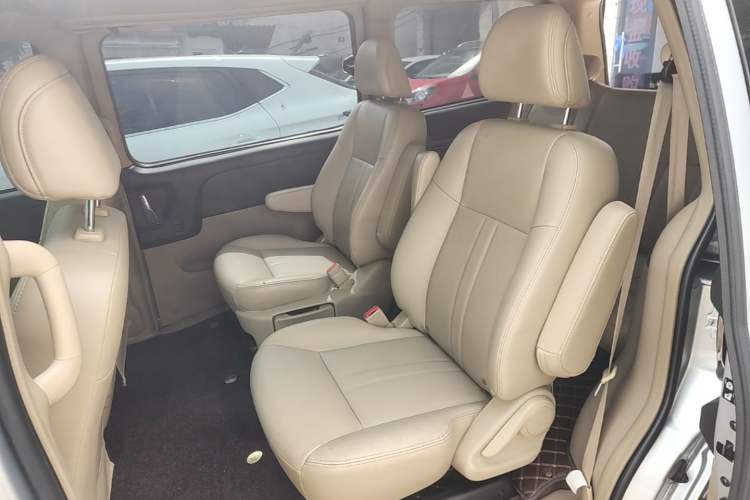 Used Buick GL8 2014 2.4L Executive Edition Left Rear Seat
