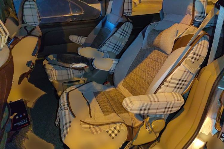 Used Buick GL8 2014 2.4L Classic Edition Left Rear Seat