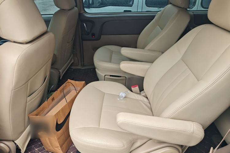 Used Buick GL8 2014 2.4L Classic Edition Left Rear Seat