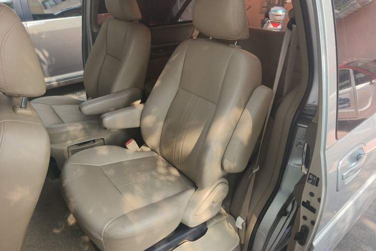 Used Buick GL8 2014 2.4L Classic Edition Left Rear Seat