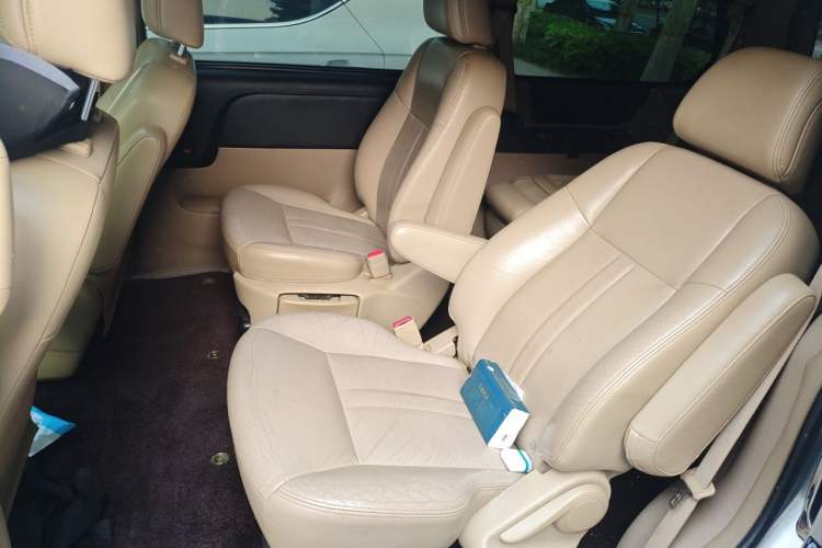 Used Buick GL8 2014 2.4L Executive Edition Left Rear Seat