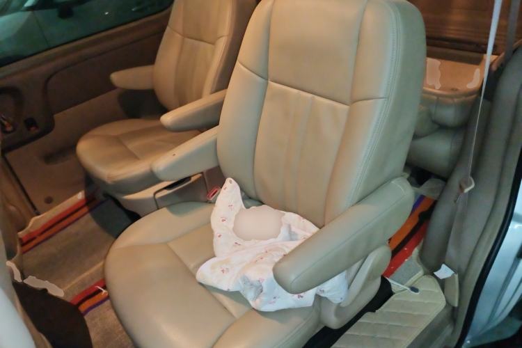 Used Buick GL8 2014 2.4L Classic Edition Left Rear Seat
