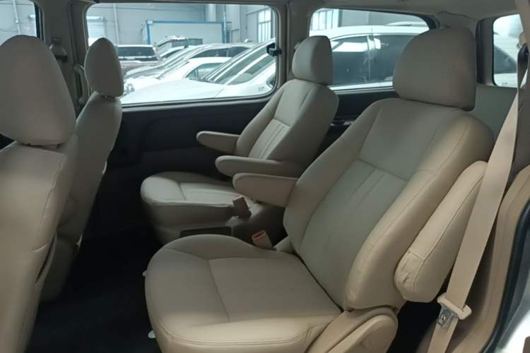 Used Buick GL8 2014 2.4L Classic Edition Left Rear Seat