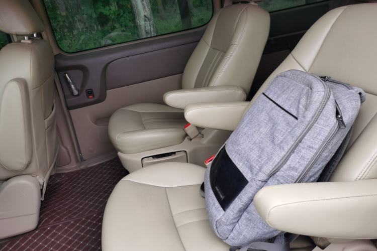 Used Buick GL8 2014 2.4L Classic Edition Left Rear Seat