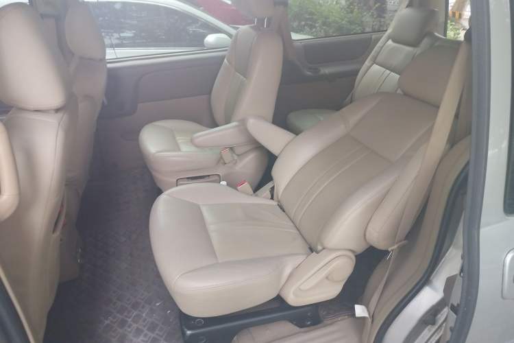 Used Buick GL8 2014 2.4L Classic Edition Left Rear Seat