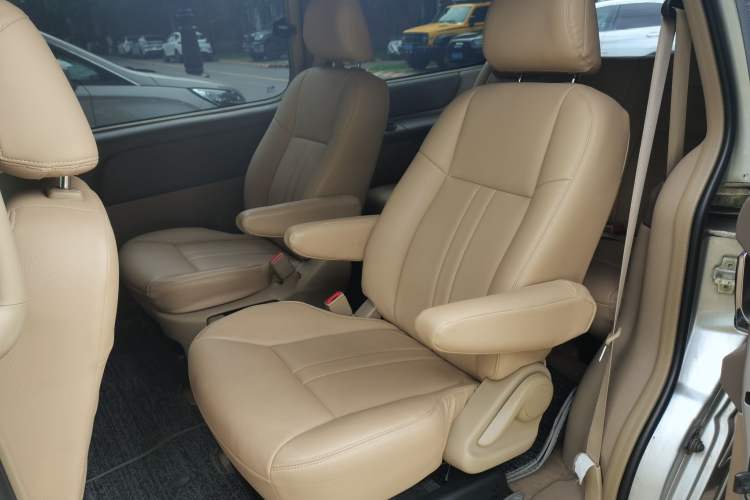 Used Buick GL8 2014 2.4L Classic Edition Left Rear Seat