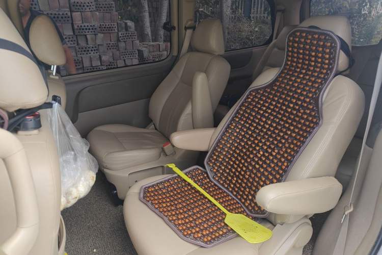 Used Buick GL8 2014 2.4L Classic Edition Left Rear Seat