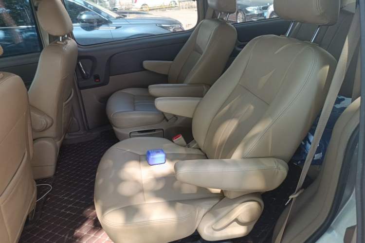 Used Buick GL8 2014 2.4L Classic Edition Left Rear Seat