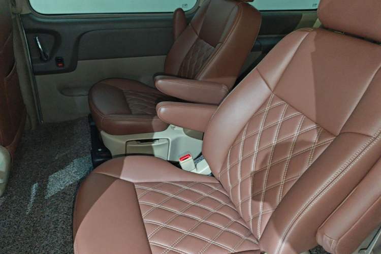 Used Buick GL8 2014 2.4L Classic Edition Left Rear Seat