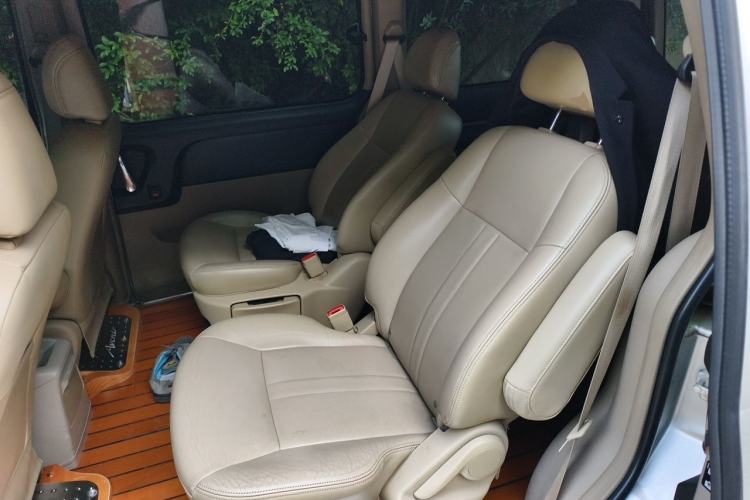 Used Buick GL8 2014 2.4L Executive Edition Left Rear Seat