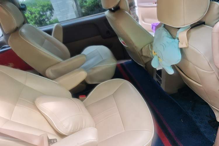Used Buick GL8 2014 2.4L Classic Edition Left Rear Seat