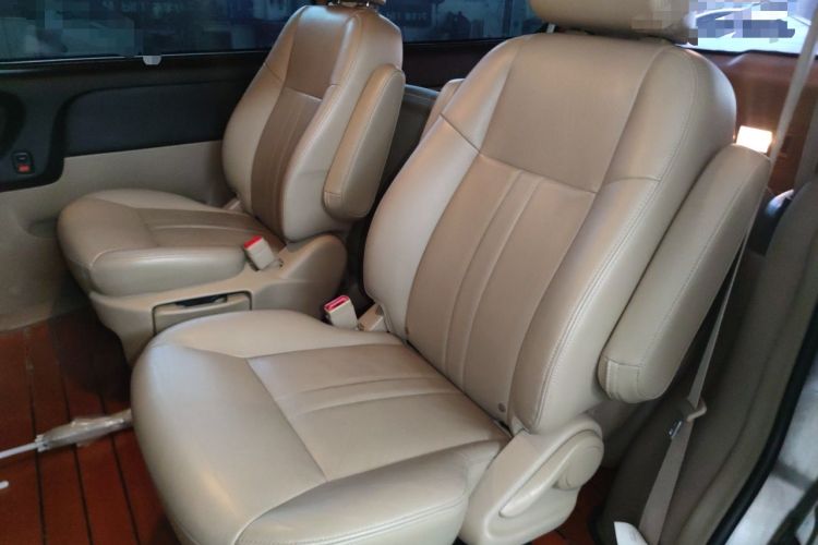 Used Buick GL8 2014 2.4L Executive Edition Left Rear Seat