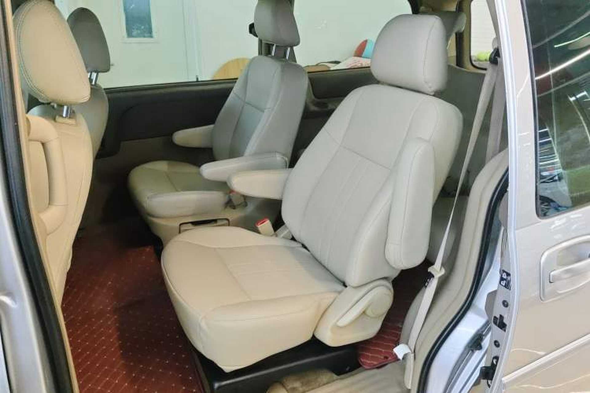 Used Buick GL8 2014 2.4L Classic Edition Left Rear Seat