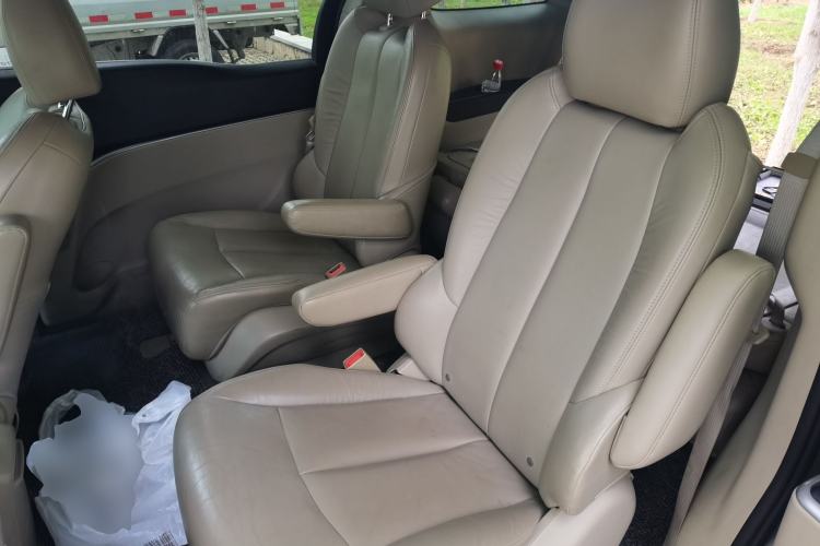 Used Buick GL8 2014 3.0L GT Luxury Business Haoya Edition Left Rear Seat