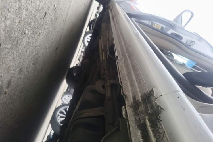 Used Buick GL8 2014 2.4L Classic Edition Left Side Sill