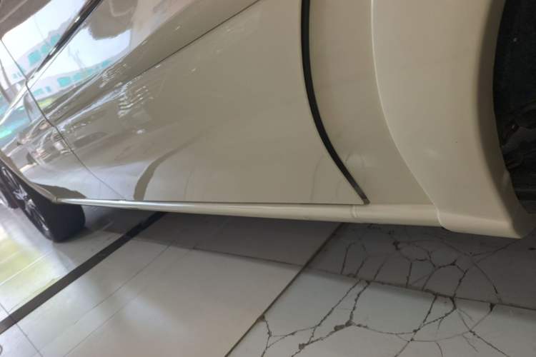 Used Buick GL8 2014 2.4L Classic Edition Left Side Sill