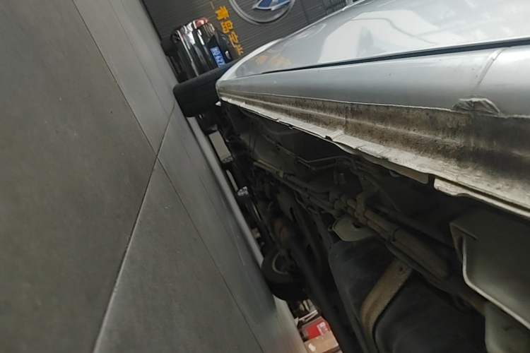 Used Buick GL8 2014 2.4L Classic Edition Left Side Sill