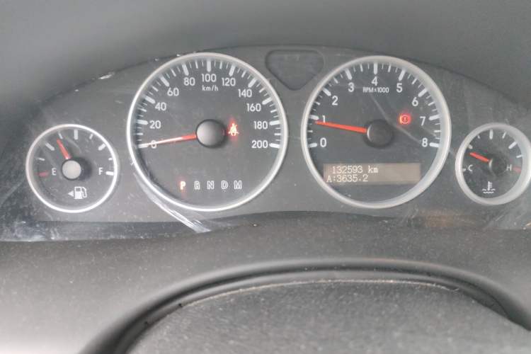 Used Buick GL8 2014 2.4L Executive Edition Odometer Close Up