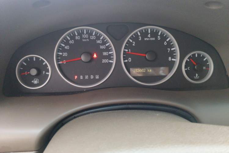 Used Buick GL8 2014 2.4L Classic Edition Odometer Close Up