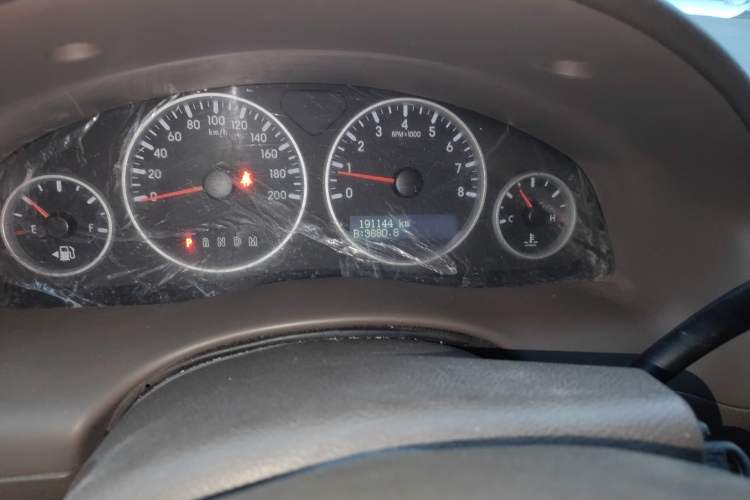 Used Buick GL8 2014 2.4L Classic Edition Odometer Close Up