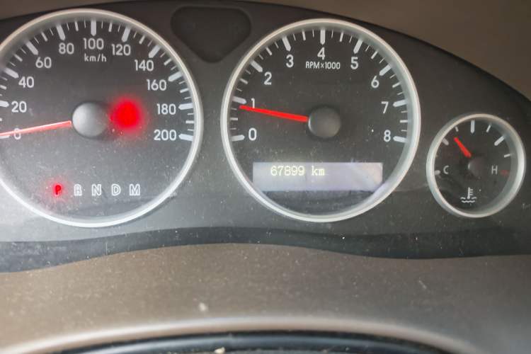 Used Buick GL8 2014 2.4L Comfort Edition Odometer Close Up