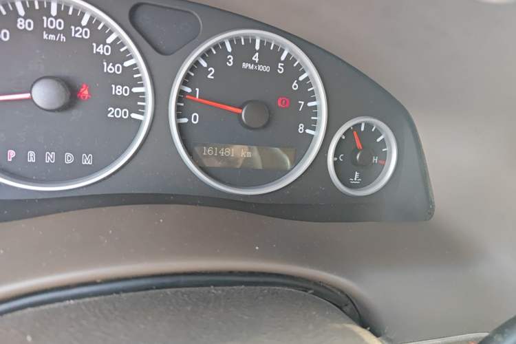 Used Buick GL8 2014 2.4L Classic Edition Odometer Close Up