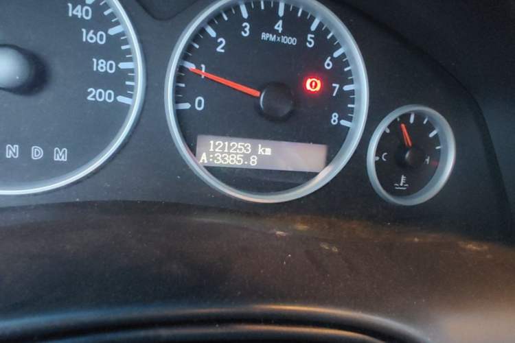Used Buick GL8 2014 2.4L Executive Edition Odometer Close Up