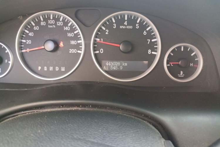 Used Buick GL8 2014 2.4L Executive Edition Odometer Close Up