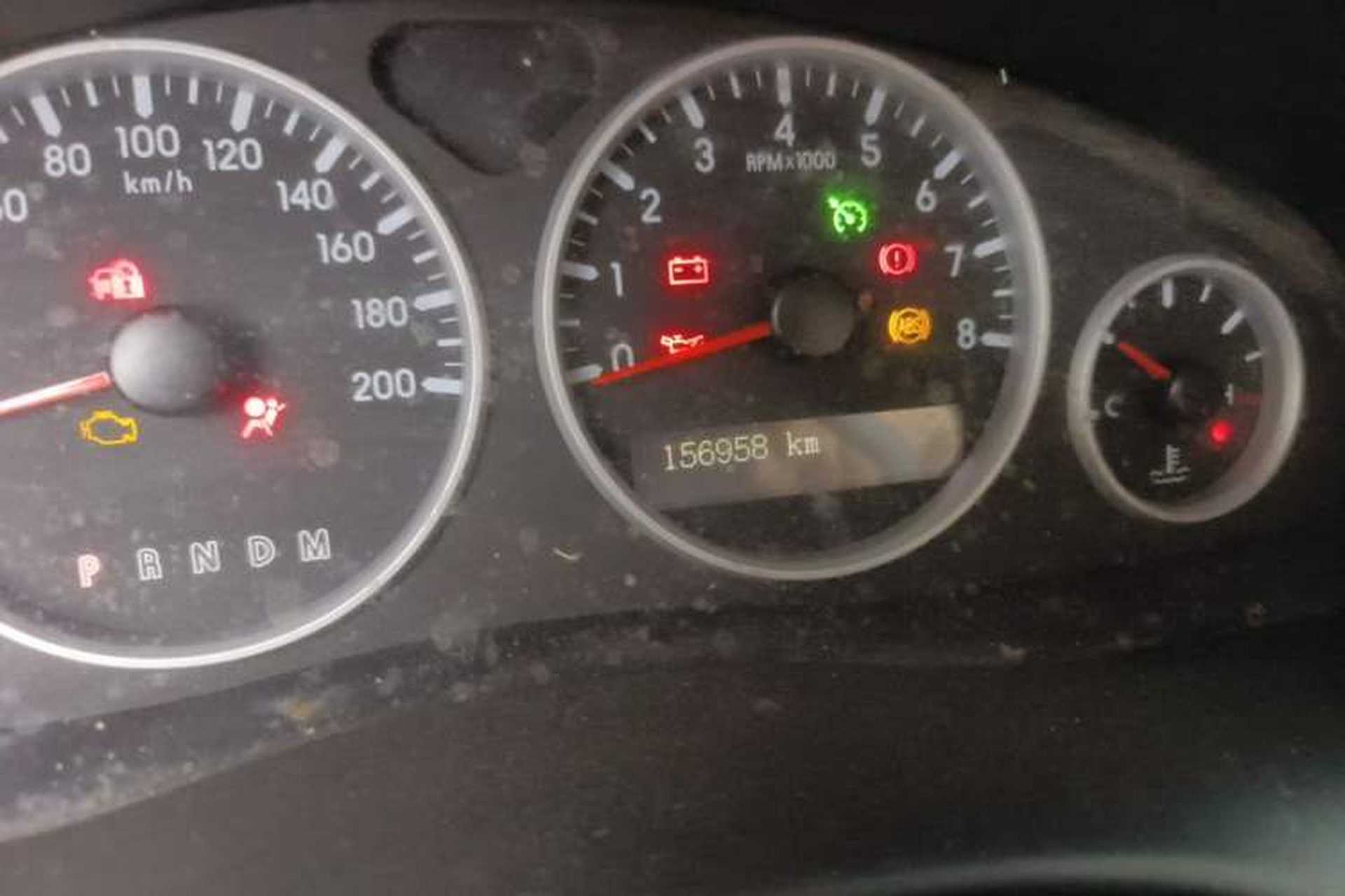 Used Buick GL8 2014 2.4L Executive Edition Odometer Close Up