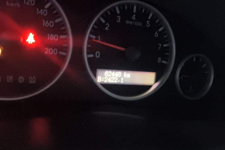 Used Buick GL8 2014 2.4L Comfort Edition Odometer Close Up