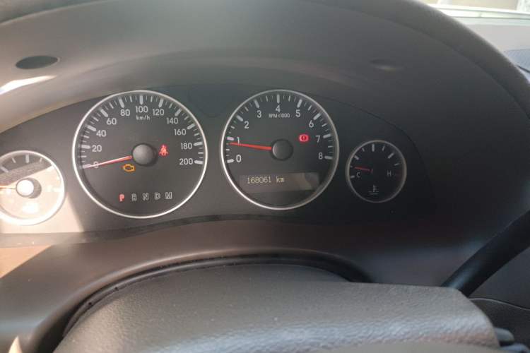 Used Buick GL8 2014 2.4L Classic Edition Odometer Close Up