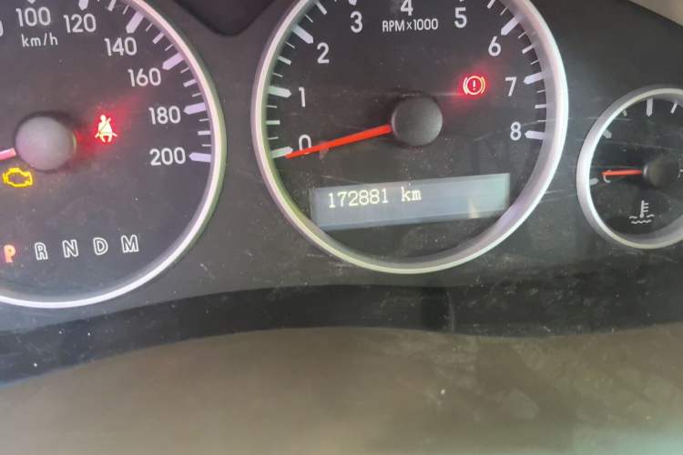 Used Buick GL8 2014 2.4L Comfort Edition Odometer Close Up