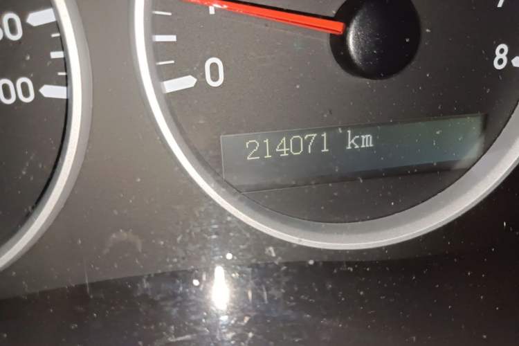 Used Buick GL8 2014 2.4L Comfort Edition Odometer Close Up