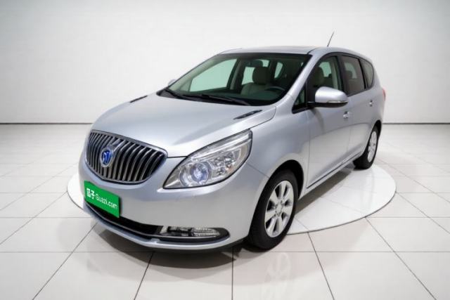 Ojetý Buick GL8 2014 3.0L GT Luxury Business Haoya Edition