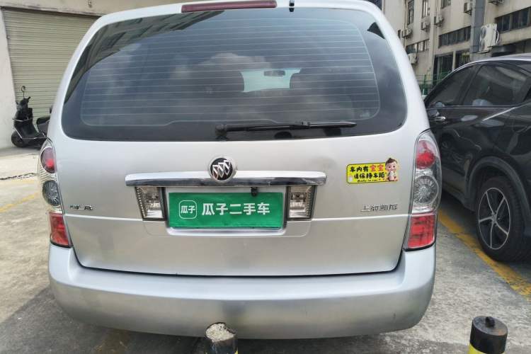 Used Buick GL8 2014 2.4L Classic Edition Rear
