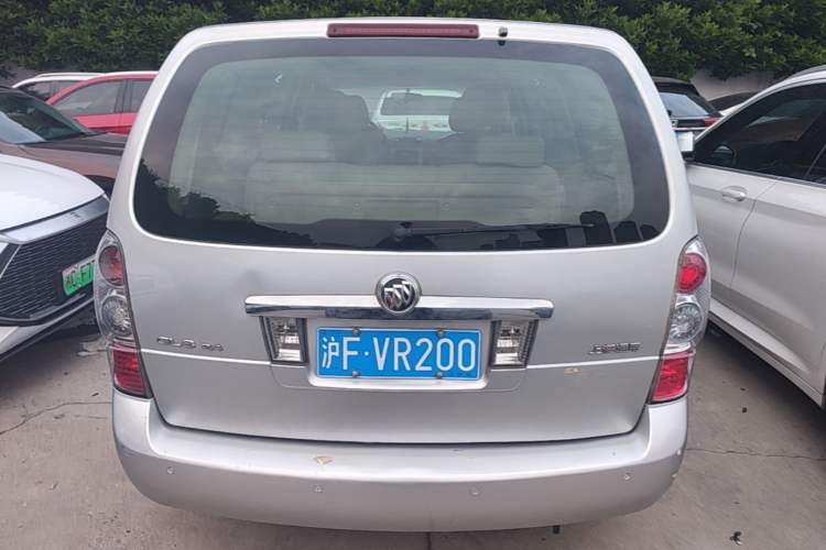 Used Buick GL8 2014 2.4L Executive Edition Rear