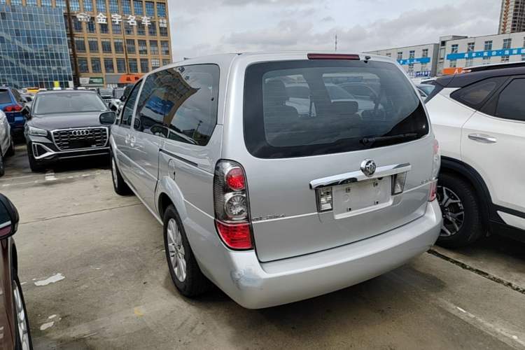 Used Buick GL8 2014 2.4L Classic Edition Rear Left 45 Deg