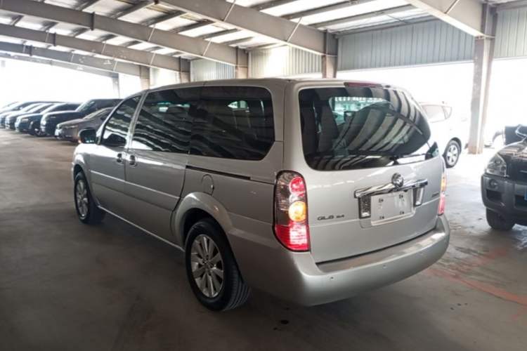 Used Buick GL8 2014 2.4L Executive Edition Rear Left 45 Deg