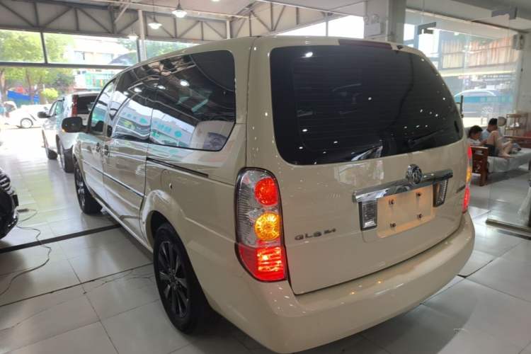 Used Buick GL8 2014 2.4L Classic Edition Rear Left 45 Deg