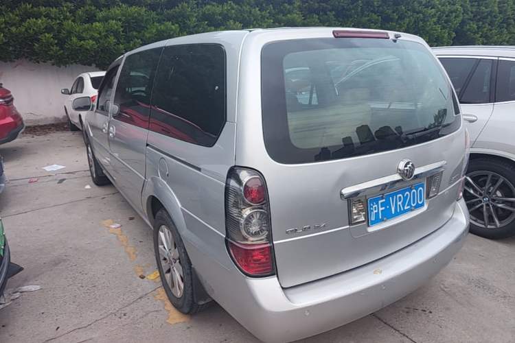 Used Buick GL8 2014 2.4L Executive Edition Rear Left 45 Deg