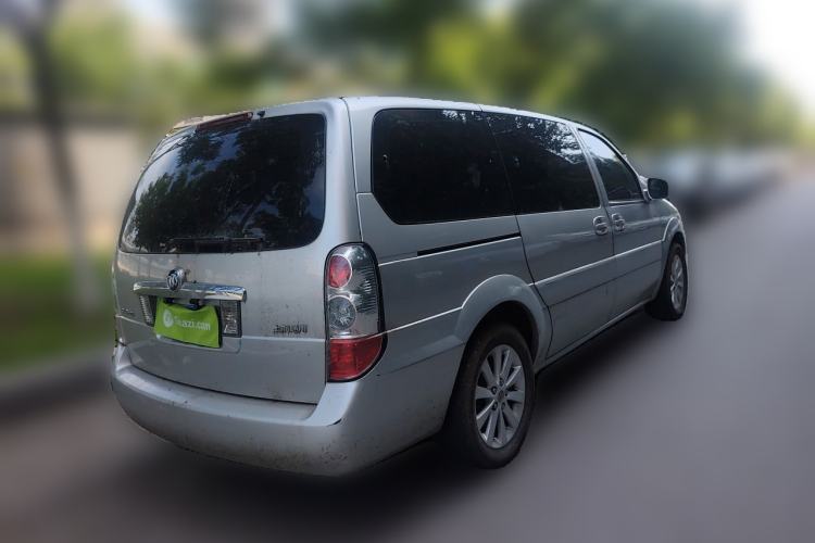 Used Buick GL8 2014 2.4L Classic Edition Rear Right 45 Deg
