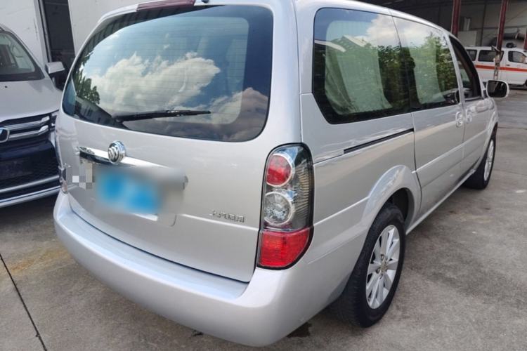 Used Buick GL8 2014 2.4L Classic Edition Rear Right 45 Deg
