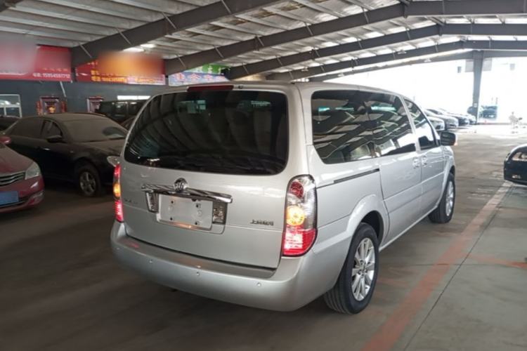 Used Buick GL8 2014 2.4L Executive Edition Rear Right 45 Deg