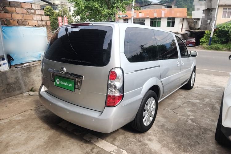 Used Buick GL8 2014 2.4L Executive Edition Rear Right 45 Deg