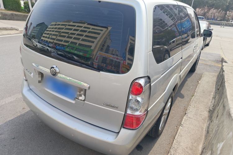 Used Buick GL8 2014 2.4L Classic Edition Rear Right 45 Deg
